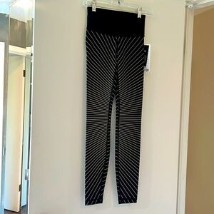 Lululemon Speed Winder Wunder Tight “Refective” 28” inseam NWT